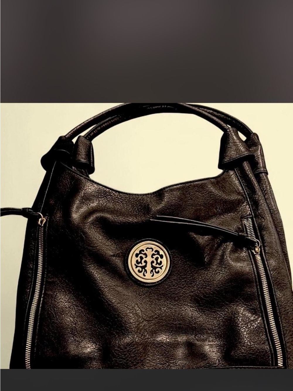 Black Leather diversity Shoulder Bag with Decorative Medallion